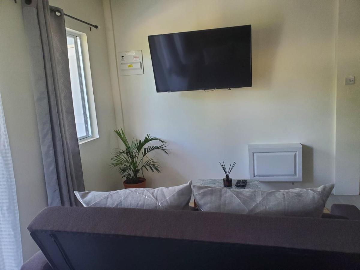 Tranquility Suites- Feels Like Home Choiseul Exteriör bild