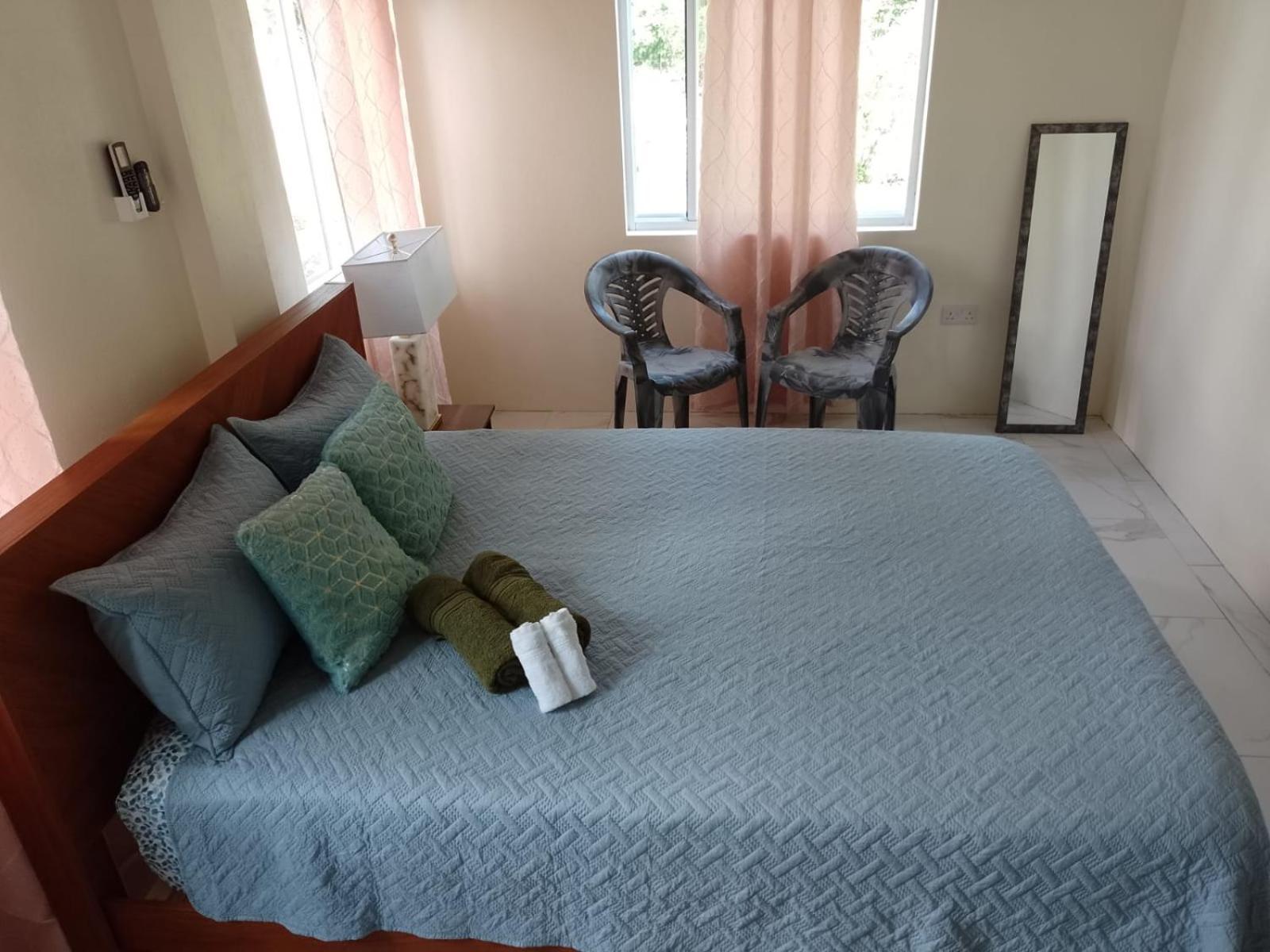 Tranquility Suites- Feels Like Home Choiseul Exteriör bild